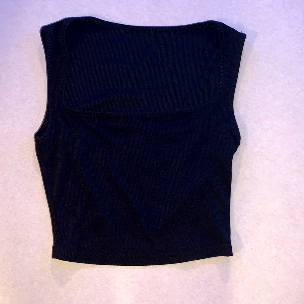 SHEIN, size Xs square neck tank top. Color black
